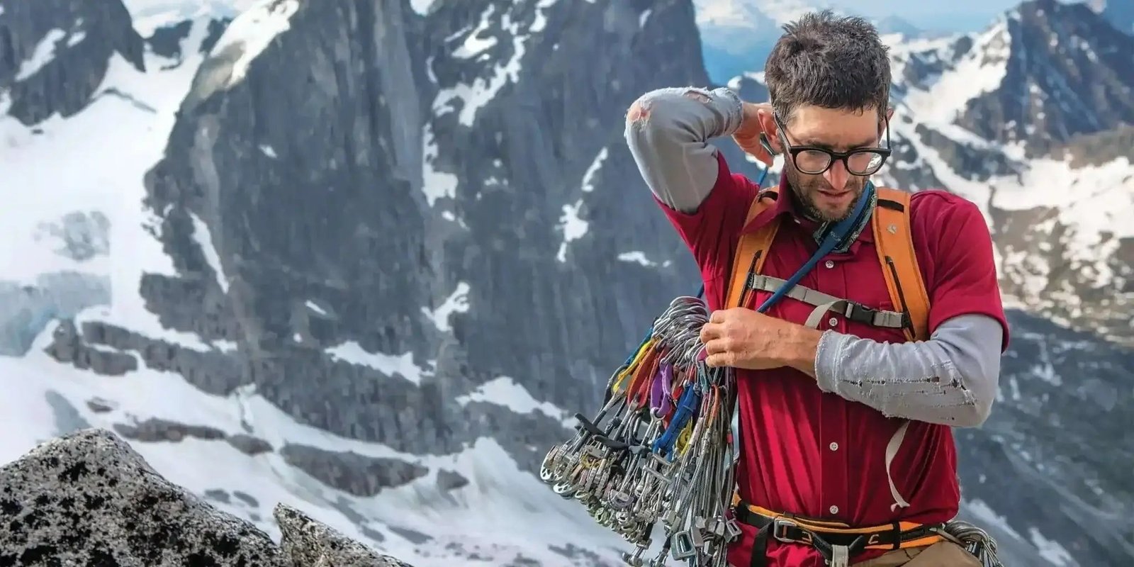Patagonia Review: Durable Outdoor Gear, a Famous Guarantee, and Real Customer Complaints