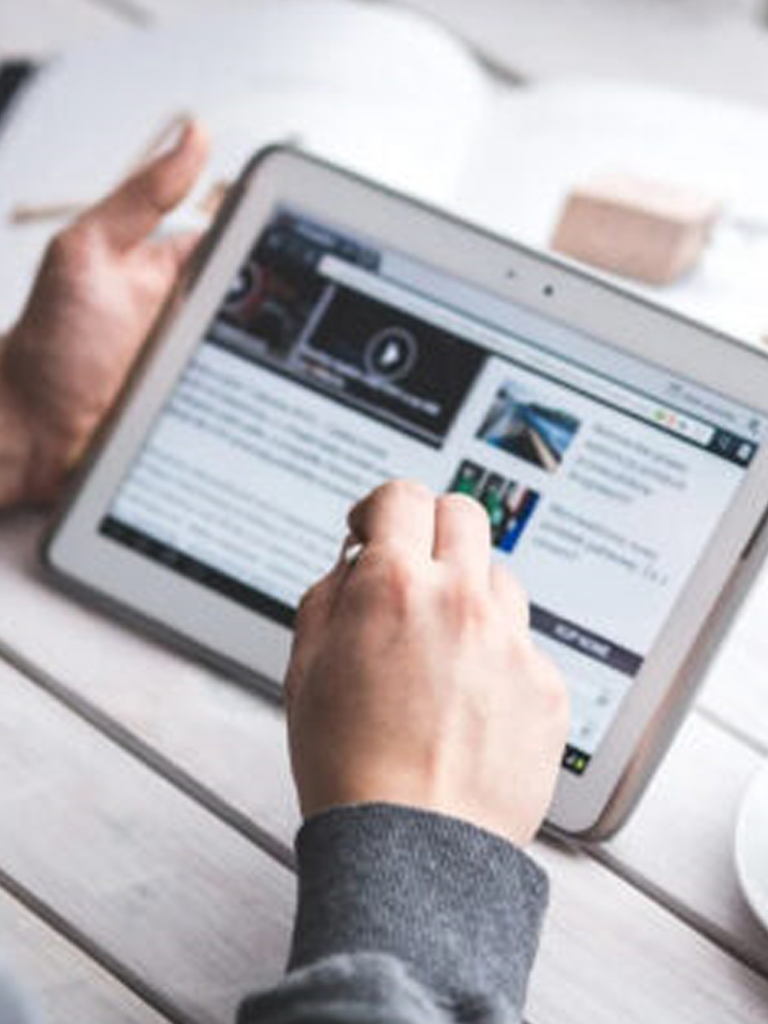 How to get people to read your blog.