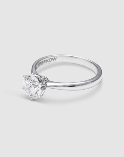 "Timeless Brilliance: Discover Luxury with Von Diamonds"