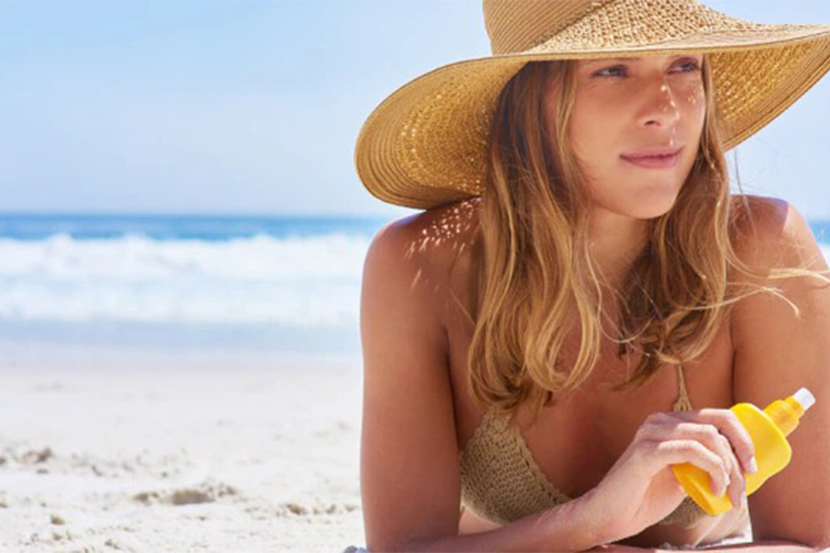 Fashionable accessories that keep you looking cool and shield your skin from sunburn.