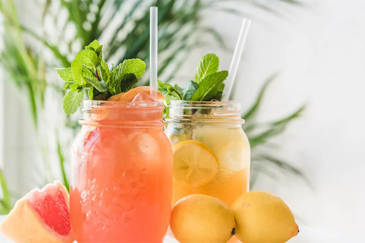 Recipes for homemade lemonade variations.