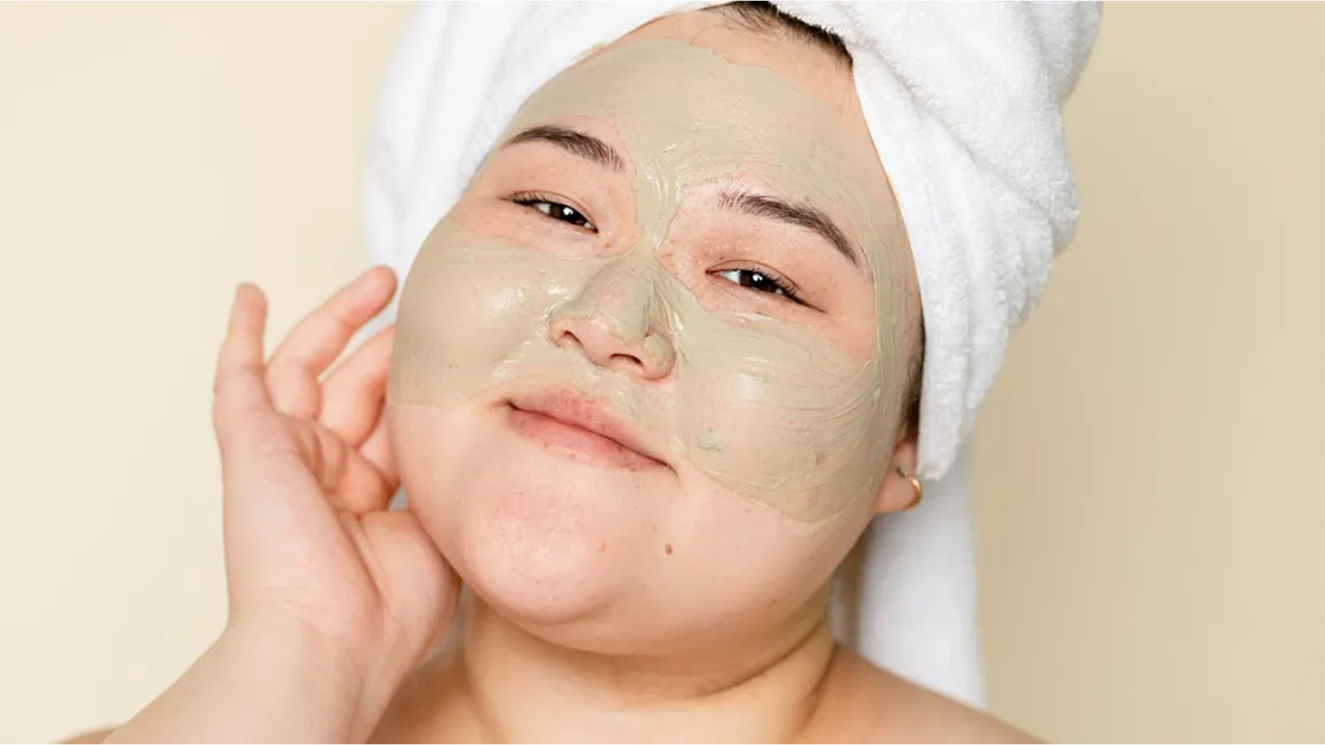 Challenges of applying Skincare.