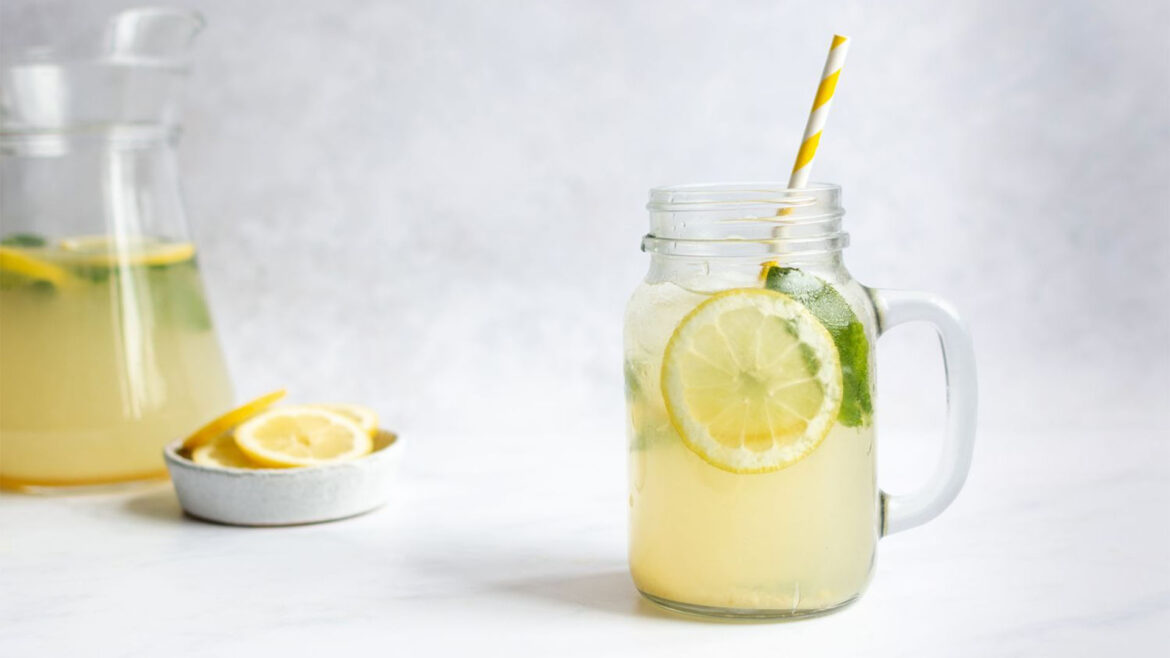 Recipes for homemade lemonade variations.