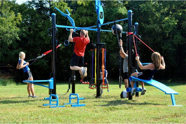 How to exercise outside using adult jungle gyms.