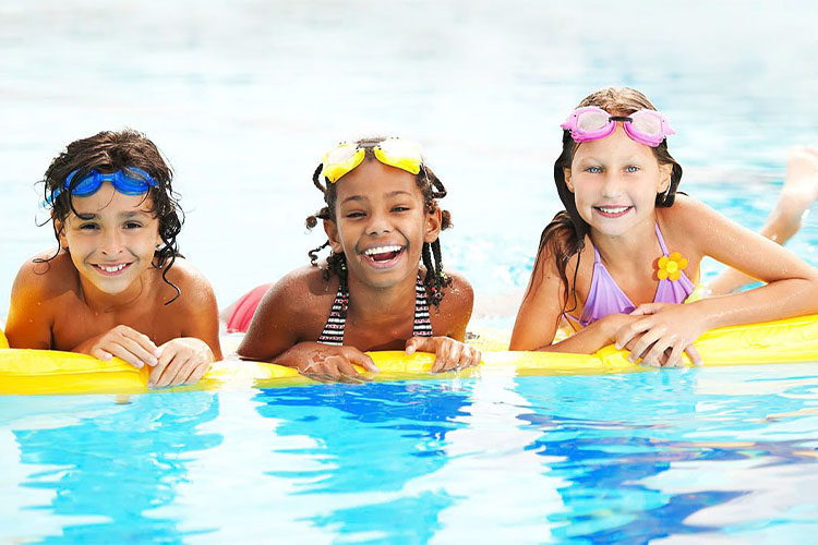 Parental and child swimming safety advice.