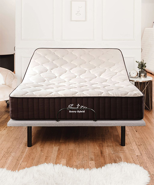2. Sweet Zzz Adjustable Base