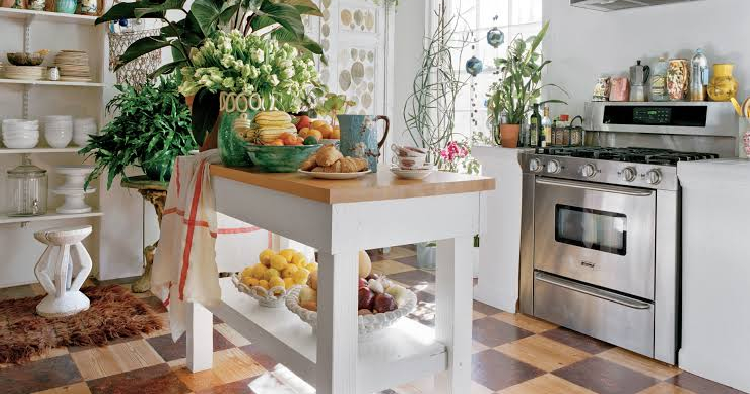 Everything Kitchens Review — The Specialty Kitchen Retailer With Genuine Expert Service and Pricing That Requires Amazon Comparison